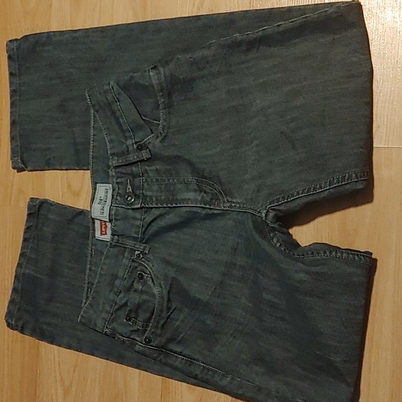 Levi's 514 Slim Straight Jeans - Picture 3 of 5